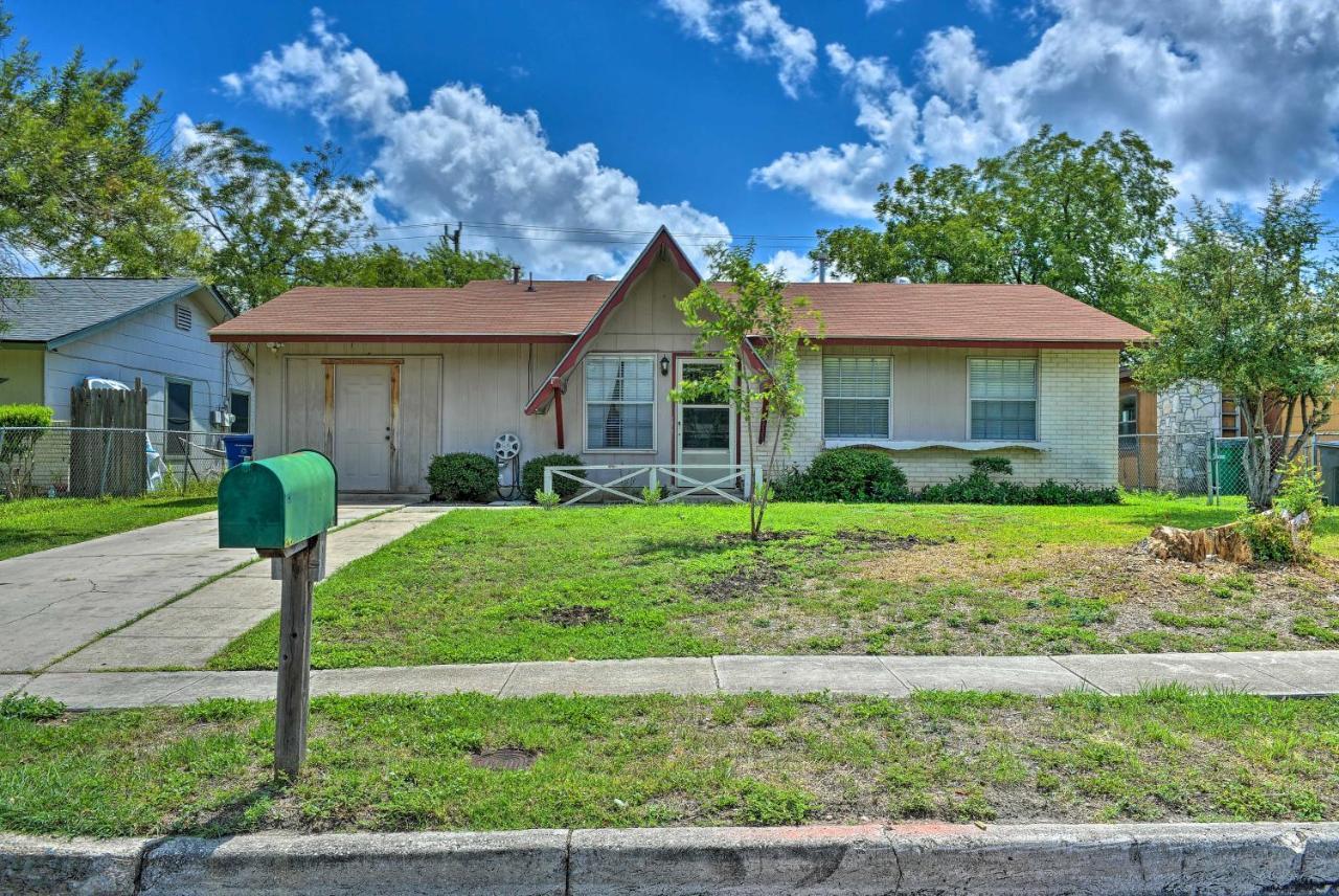 Cozy San Antonio Family Home 3 Mi To Lackland Afb エクステリア 写真